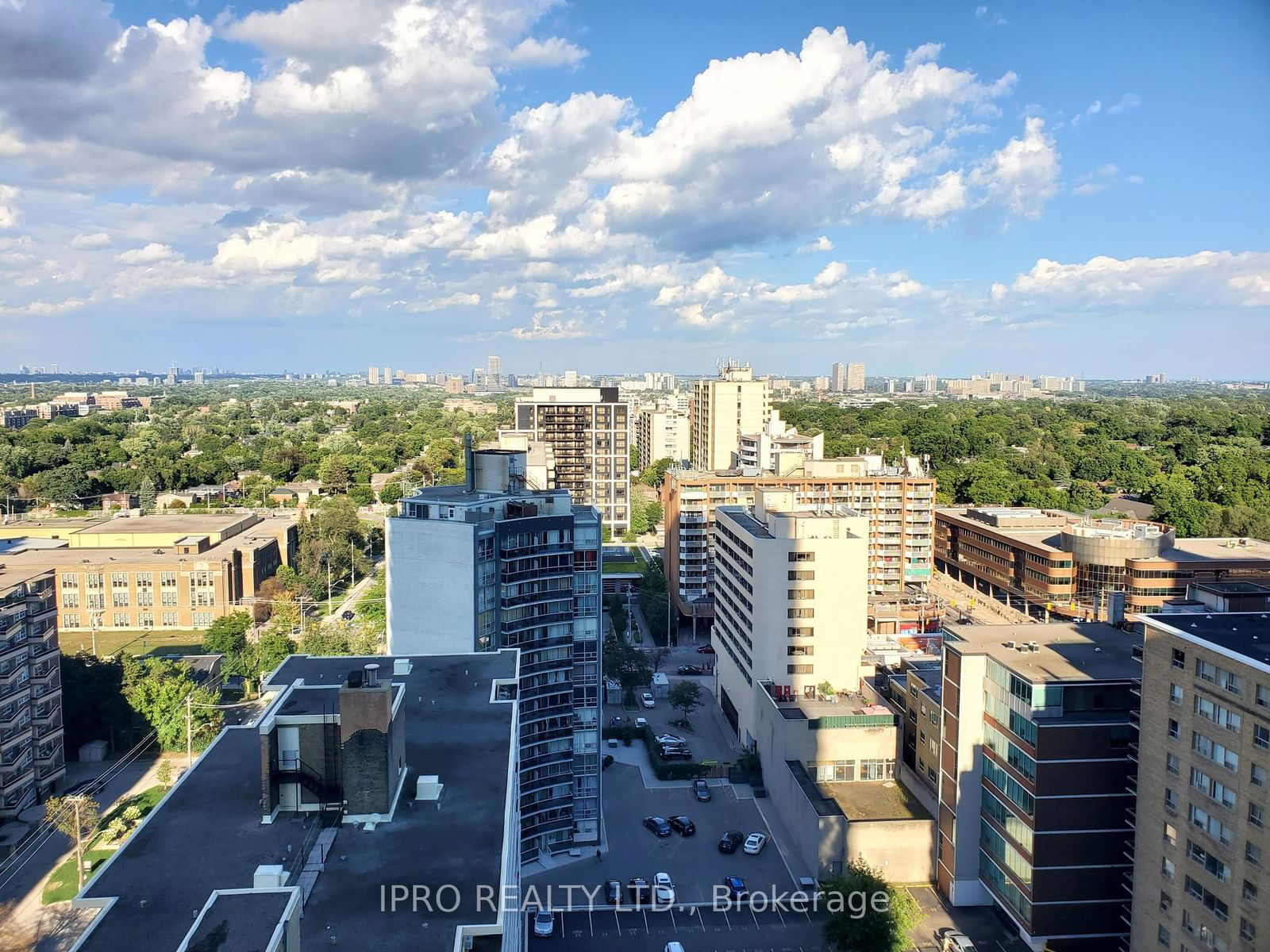 185 Roehampton Ave, unit 1608 for rent