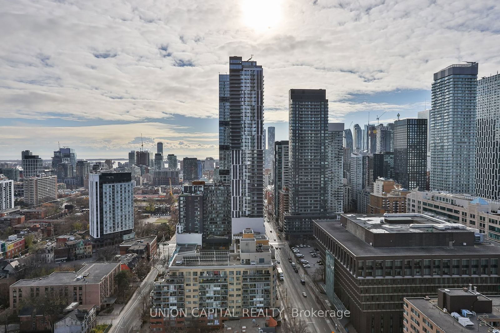 319 Jarvis St, unit 2916 for sale