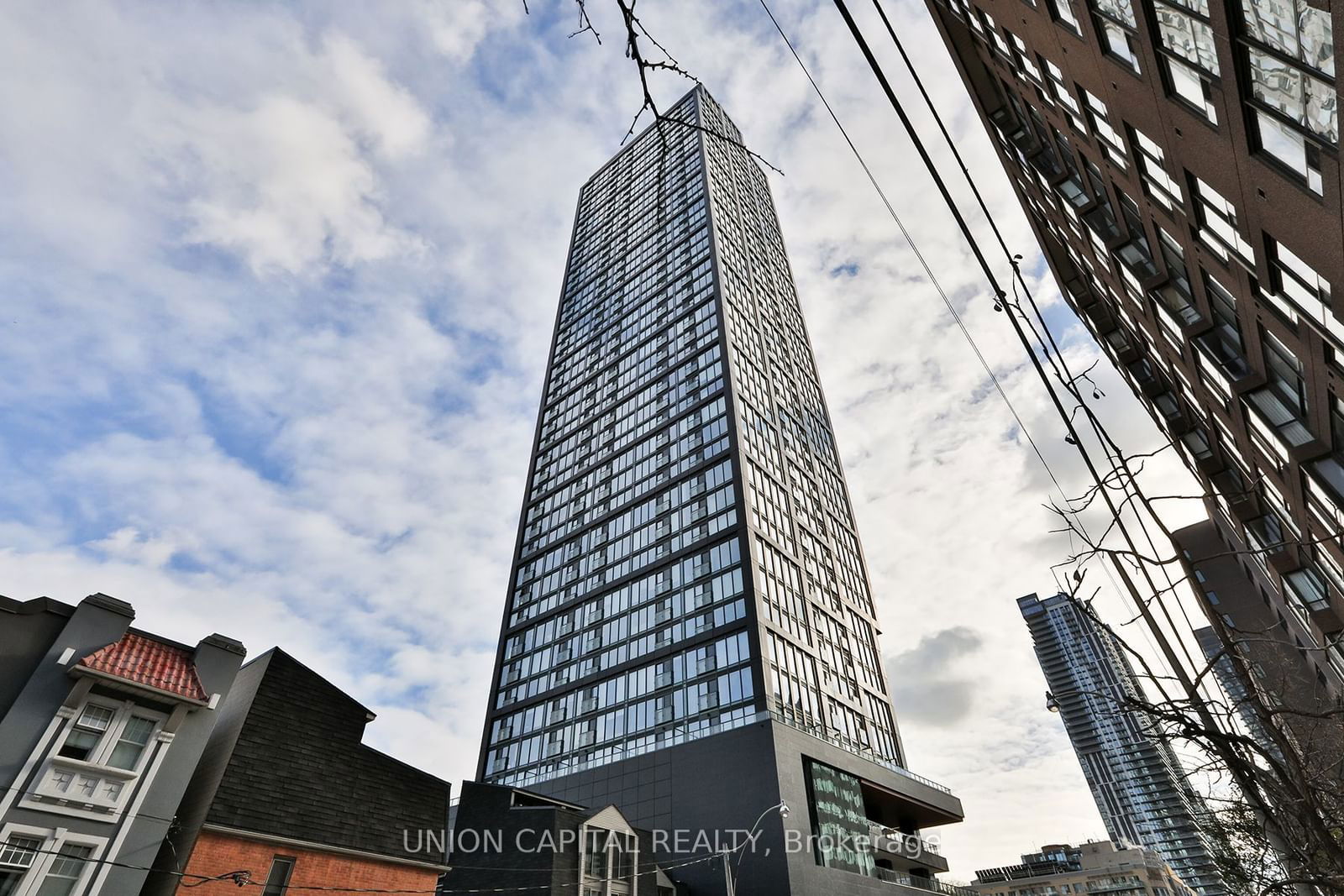 319 Jarvis St, unit 2916 for sale