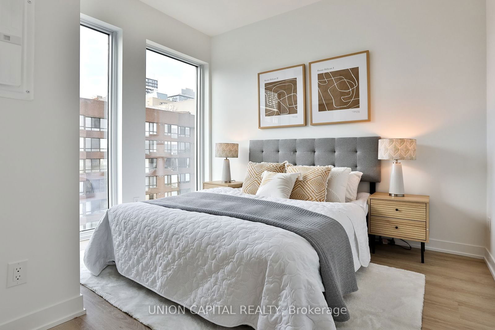 319 Jarvis St, unit 1005 for sale