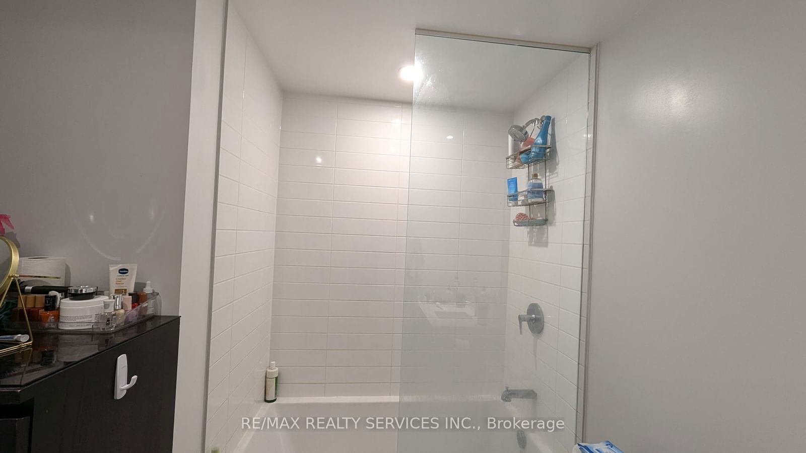 50 Power St, unit 1514 for rent