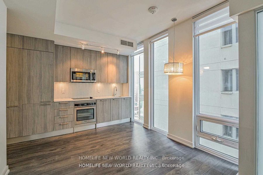 28 Wellesley St E, unit 1601 for rent