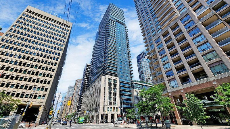 955 Bay St, unit 3011 for rent