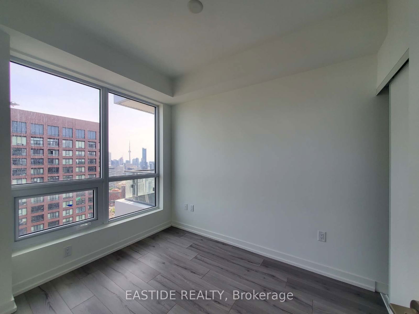 395 Bloor St E, unit 4910 for rent