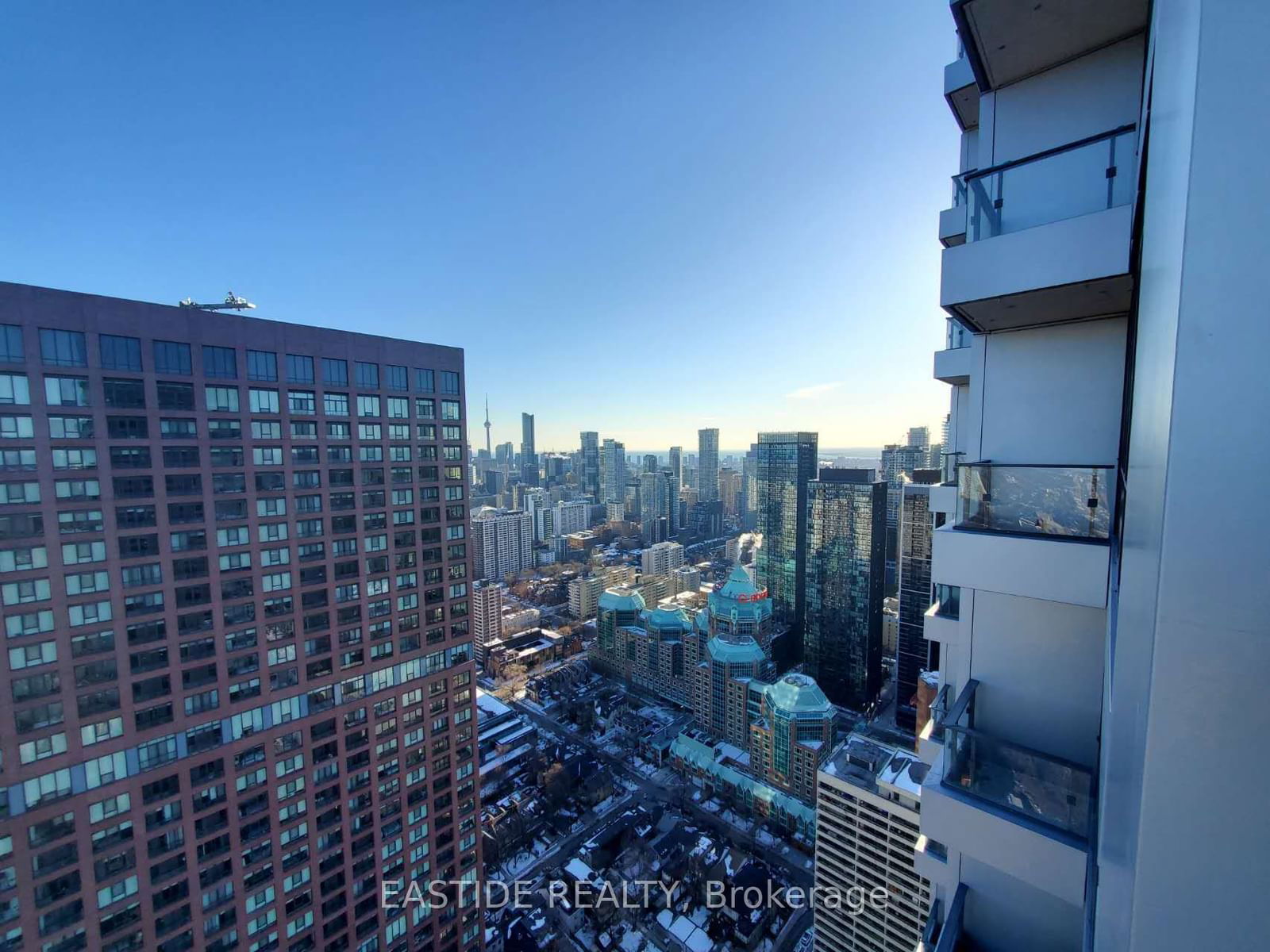 395 Bloor St E, unit 4910 for rent