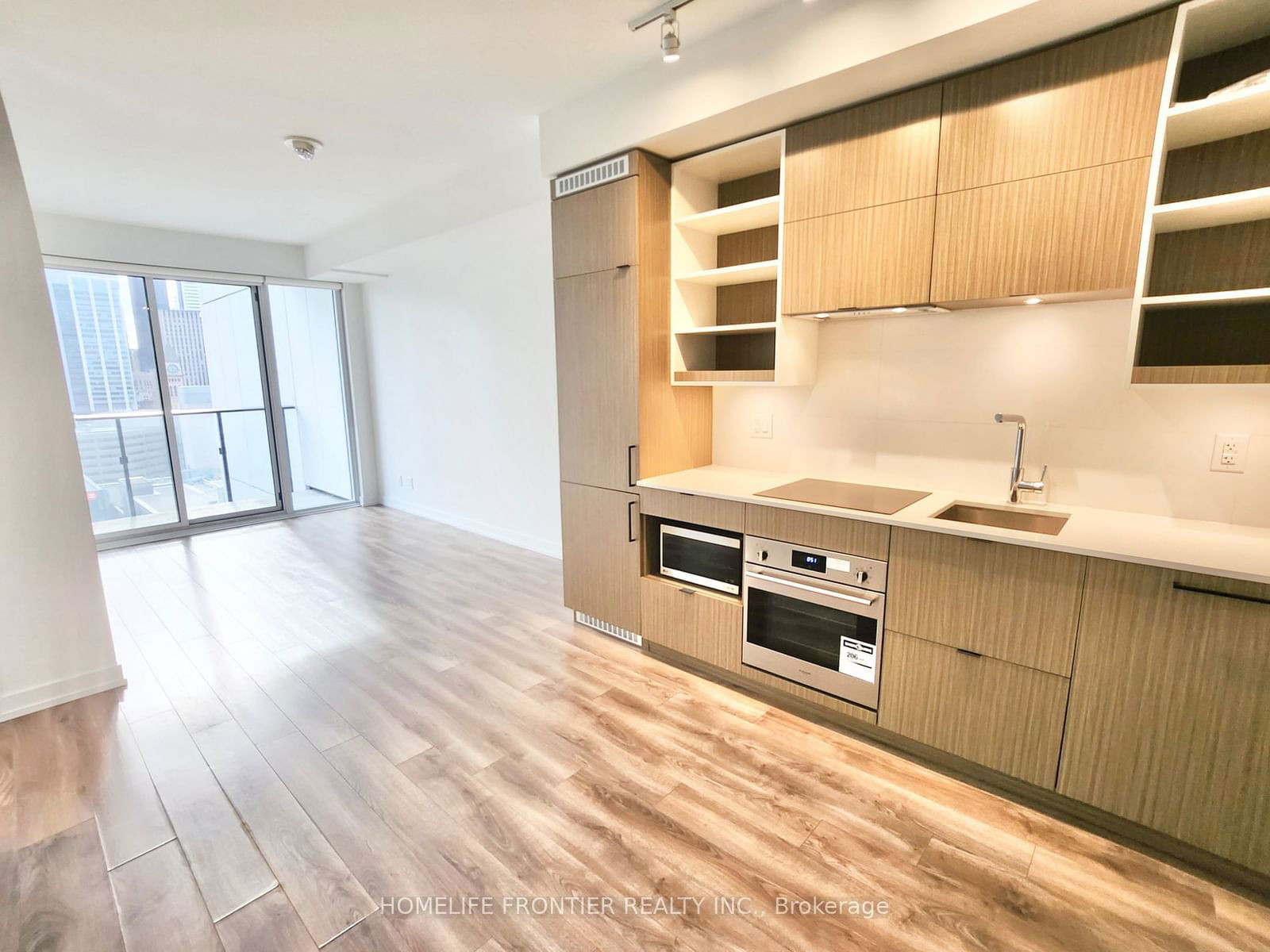 20 Edward St, unit 1709 for sale