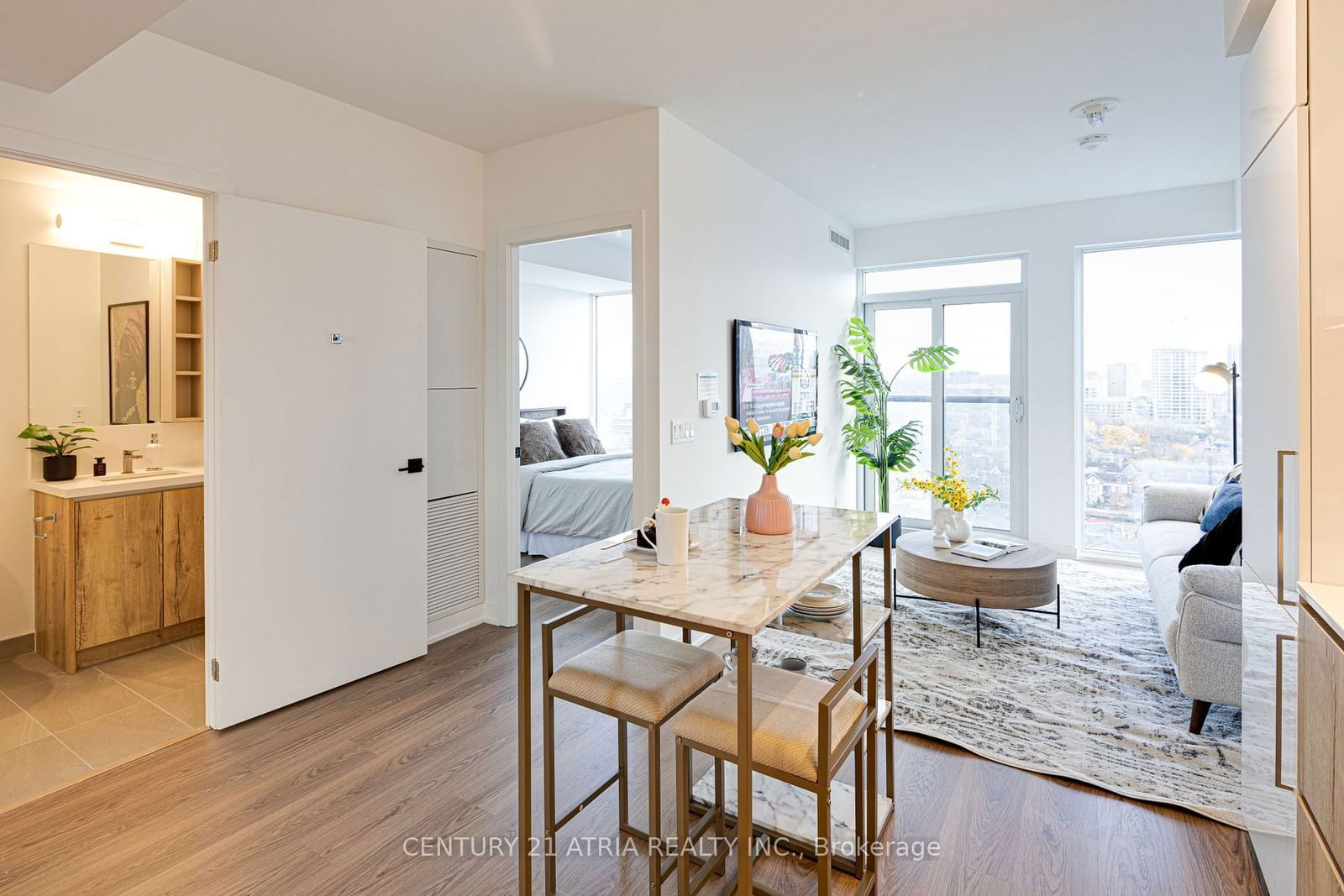 319 Jarvis St, unit 1711 for sale