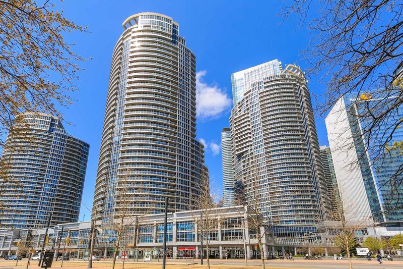 8 York St, unit 3408 for rent