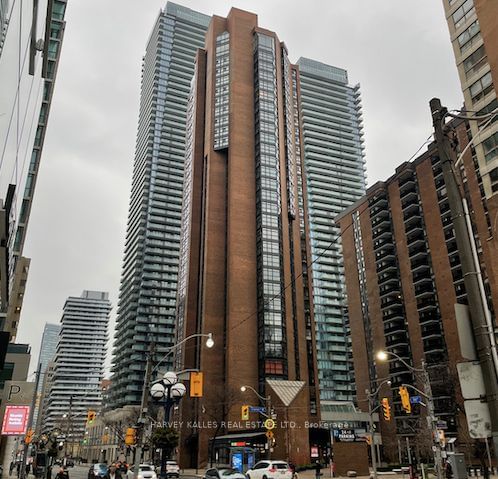 55 Charles St W, unit 2002 for rent