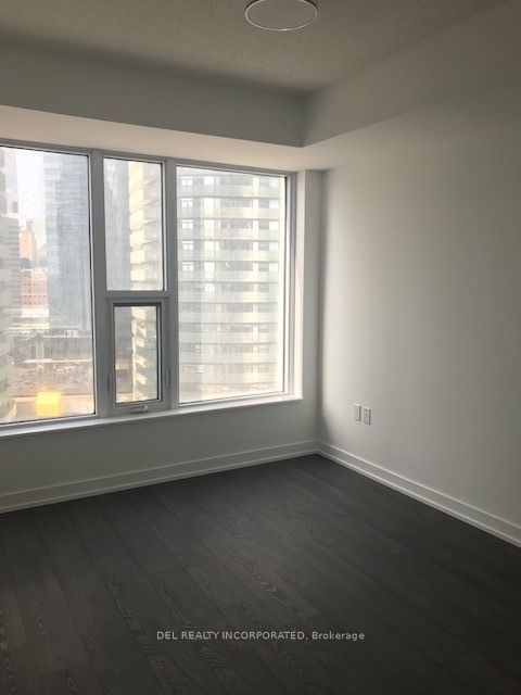 10 York St, unit 1412 for rent