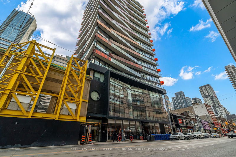 215 Queen St W, unit 1302 for rent