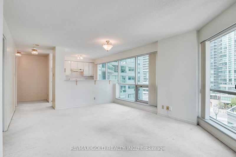 10 Queens Quay W, unit 603 for rent