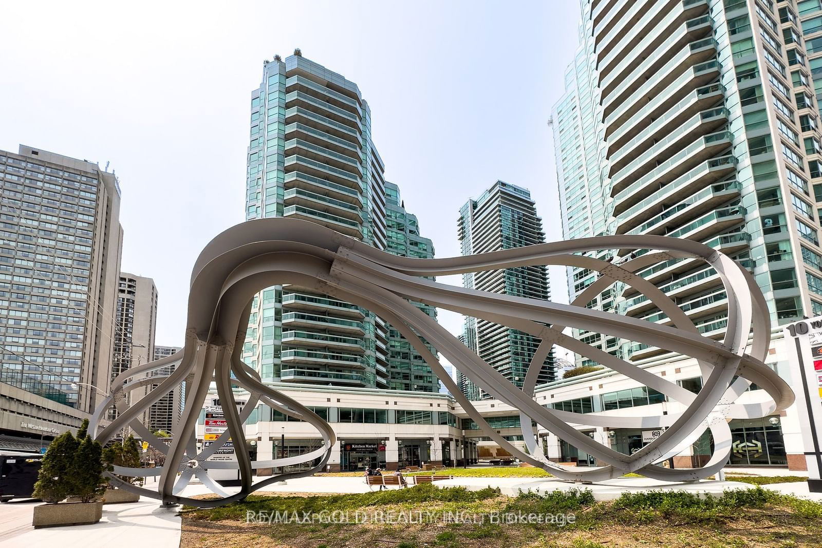 10 Queens Quay W, unit 603 for rent