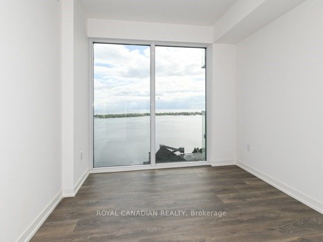 15 Lower Jarvis St, unit 2903 for rent