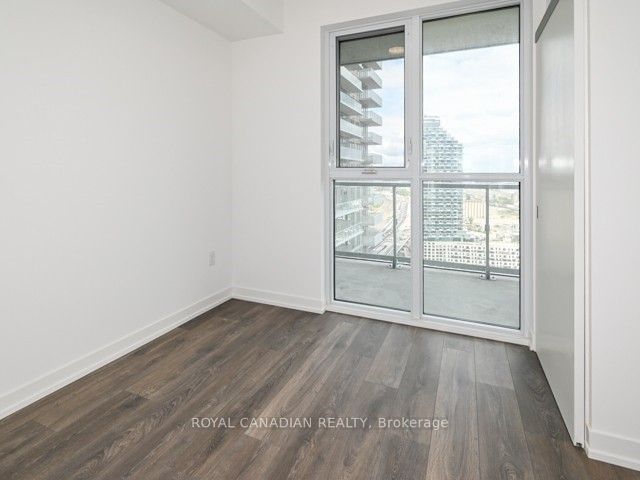 15 Lower Jarvis St, unit 2903 for rent