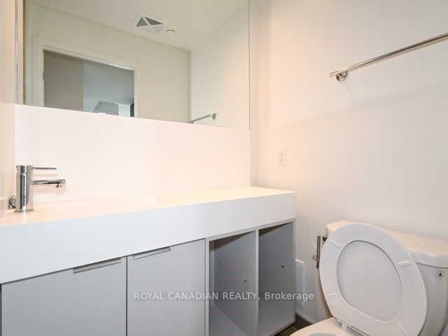 15 Lower Jarvis St, unit 2903 for rent