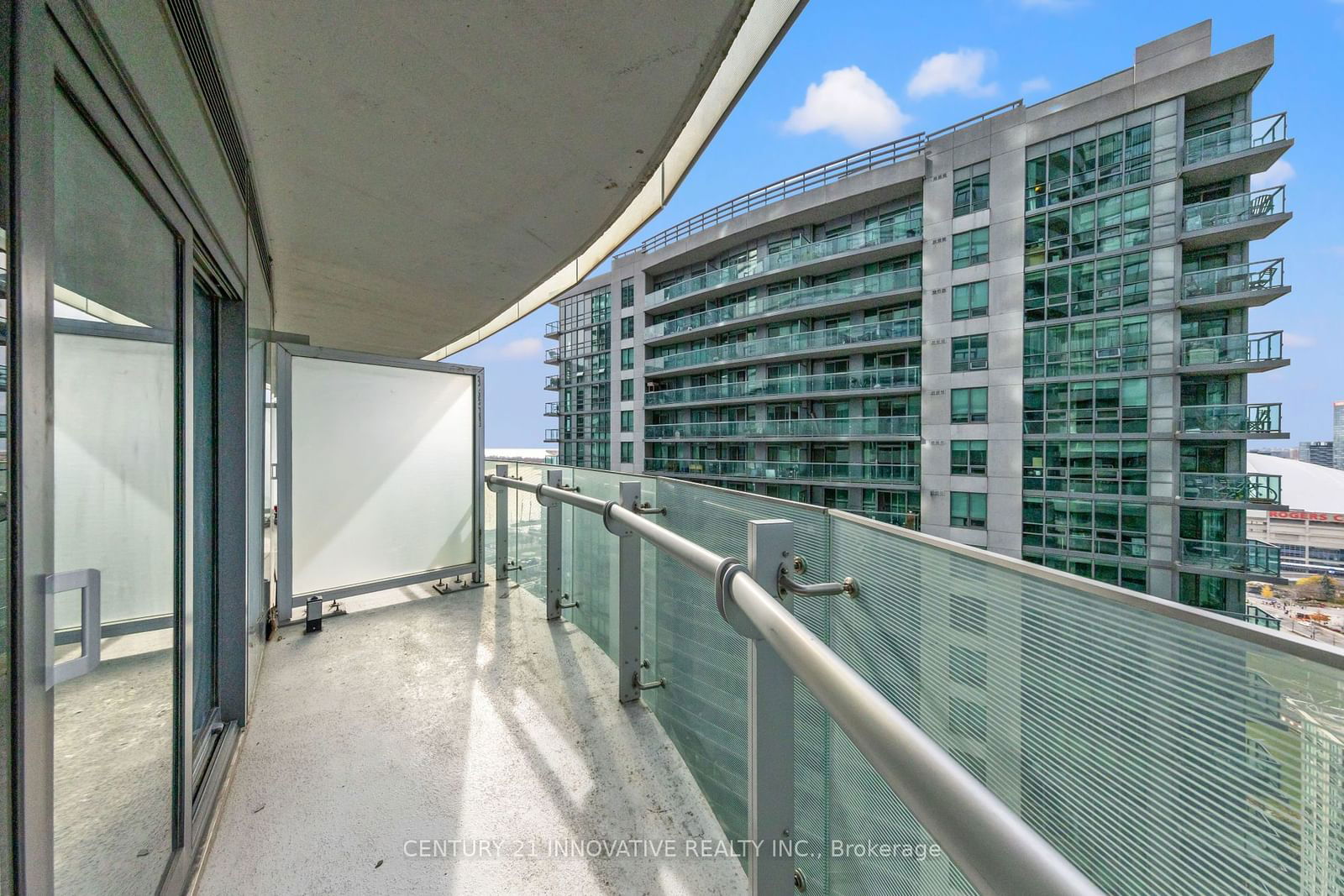 12 York St, unit 2507 for sale