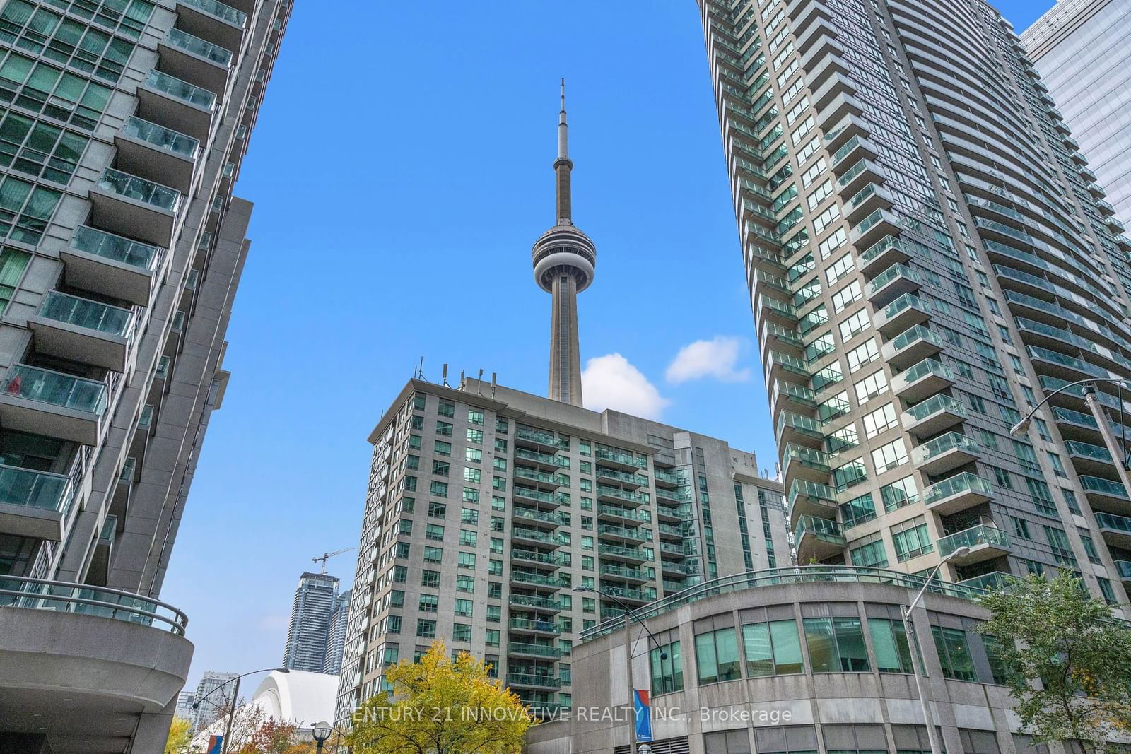 12 York St, unit 2507 for sale