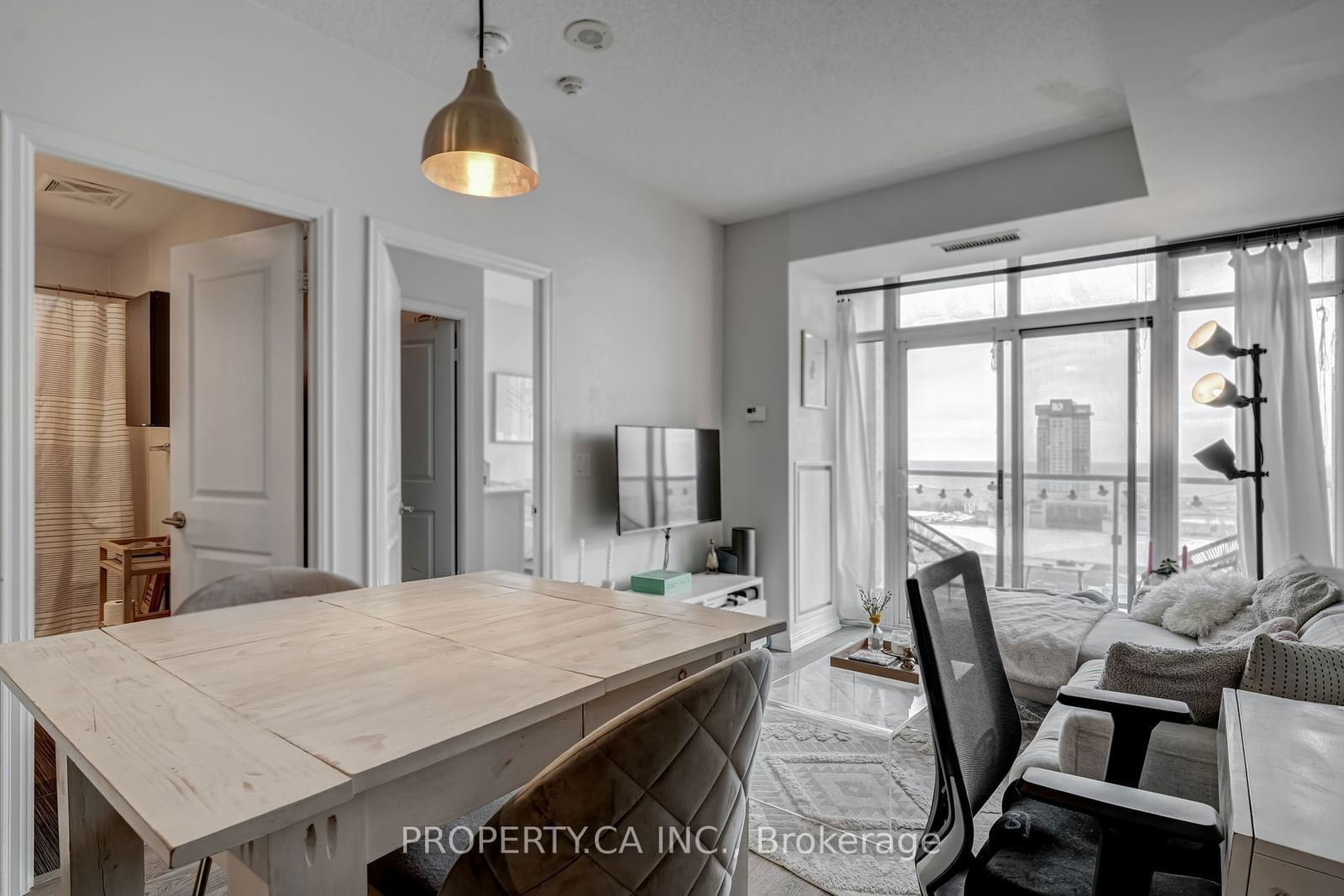 75 East Liberty St, unit 1904 for rent