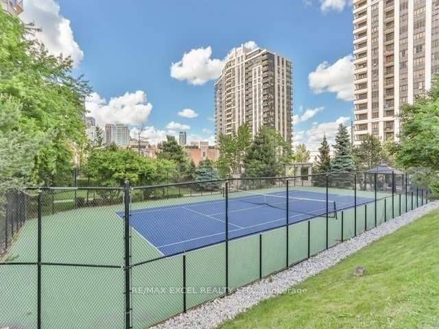 80 Harrison Garden Blvd, unit 1224 for rent