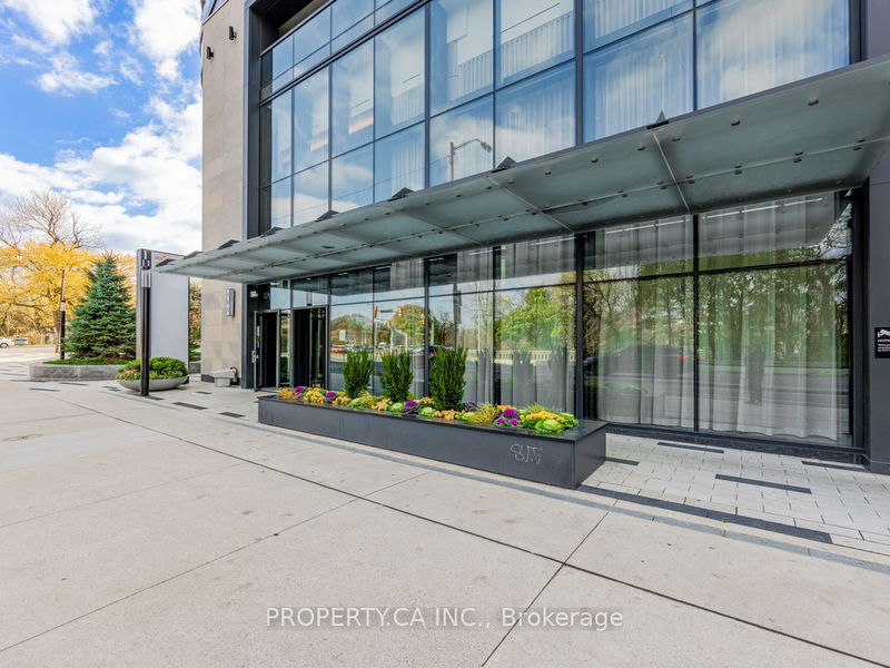 585 Bloor St E, unit 318 for rent