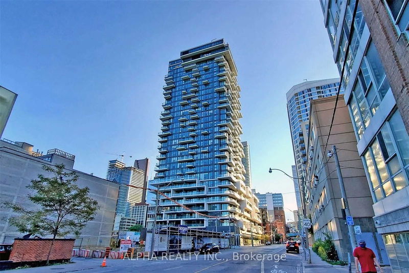 77 Shuter St, unit 207 for rent