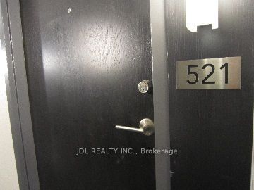 775 King St W, unit 521 for sale