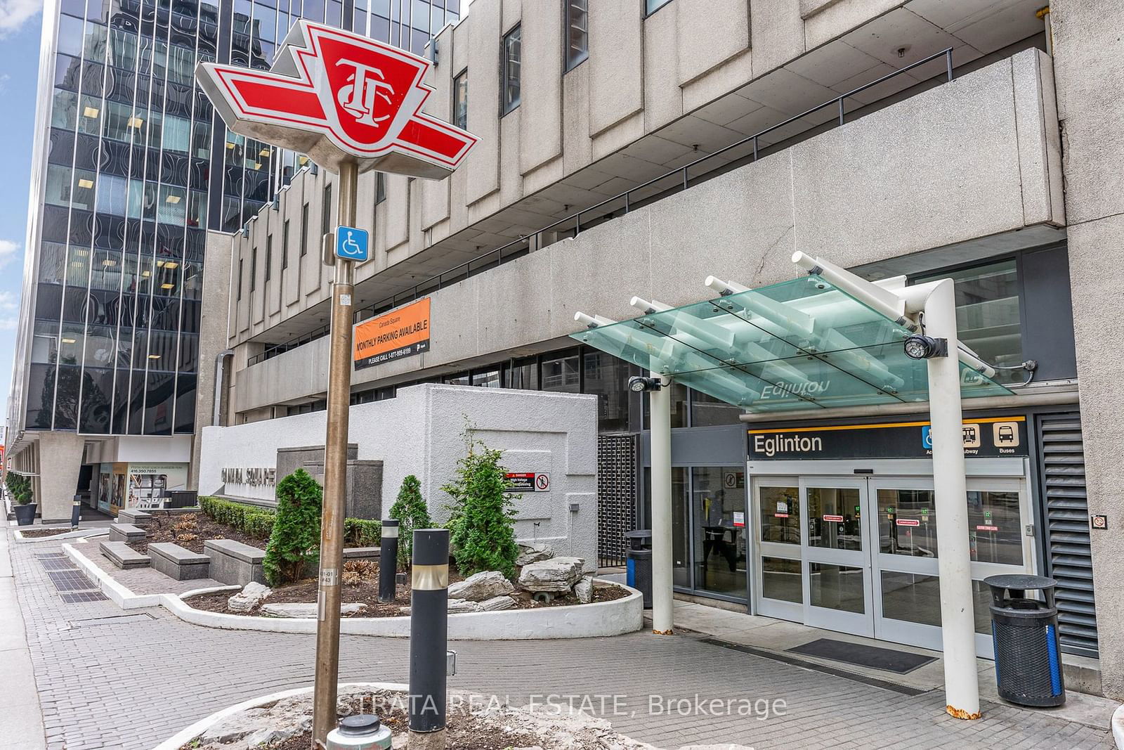 Quantum North Tower, Midtown, Toronto