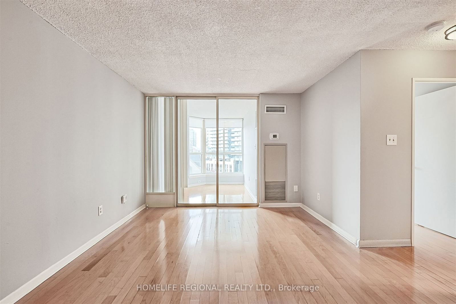 44 St Joseph St, unit 617 for sale