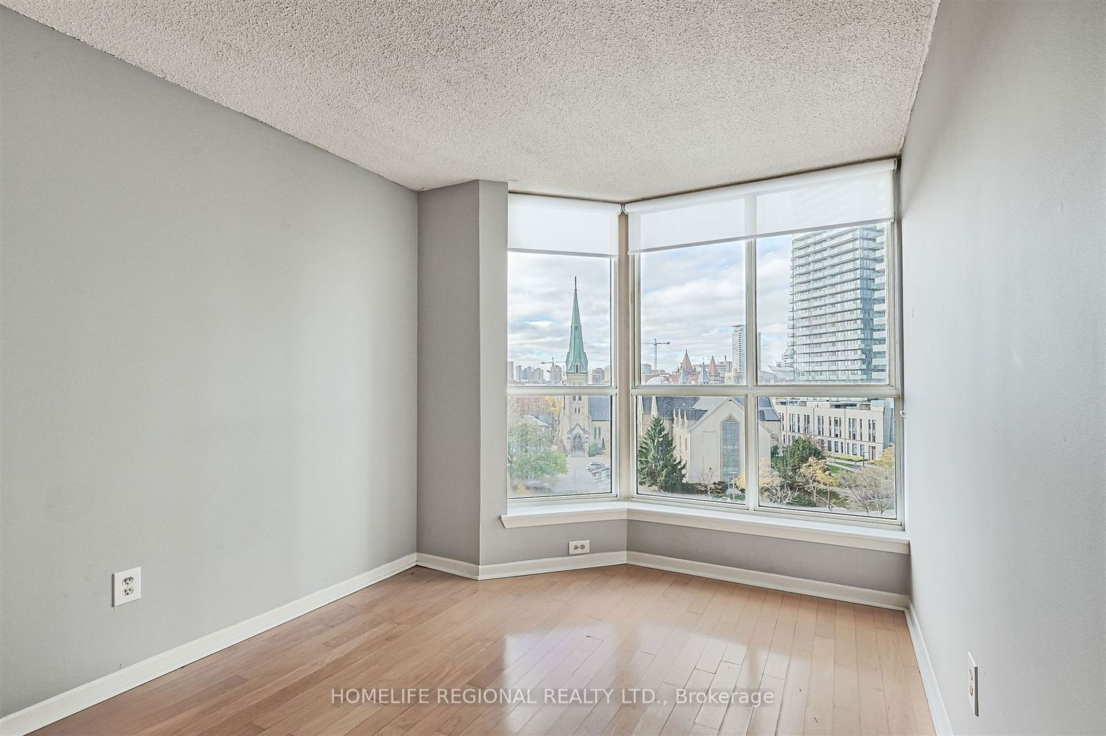 44 St Joseph St, unit 617 for sale