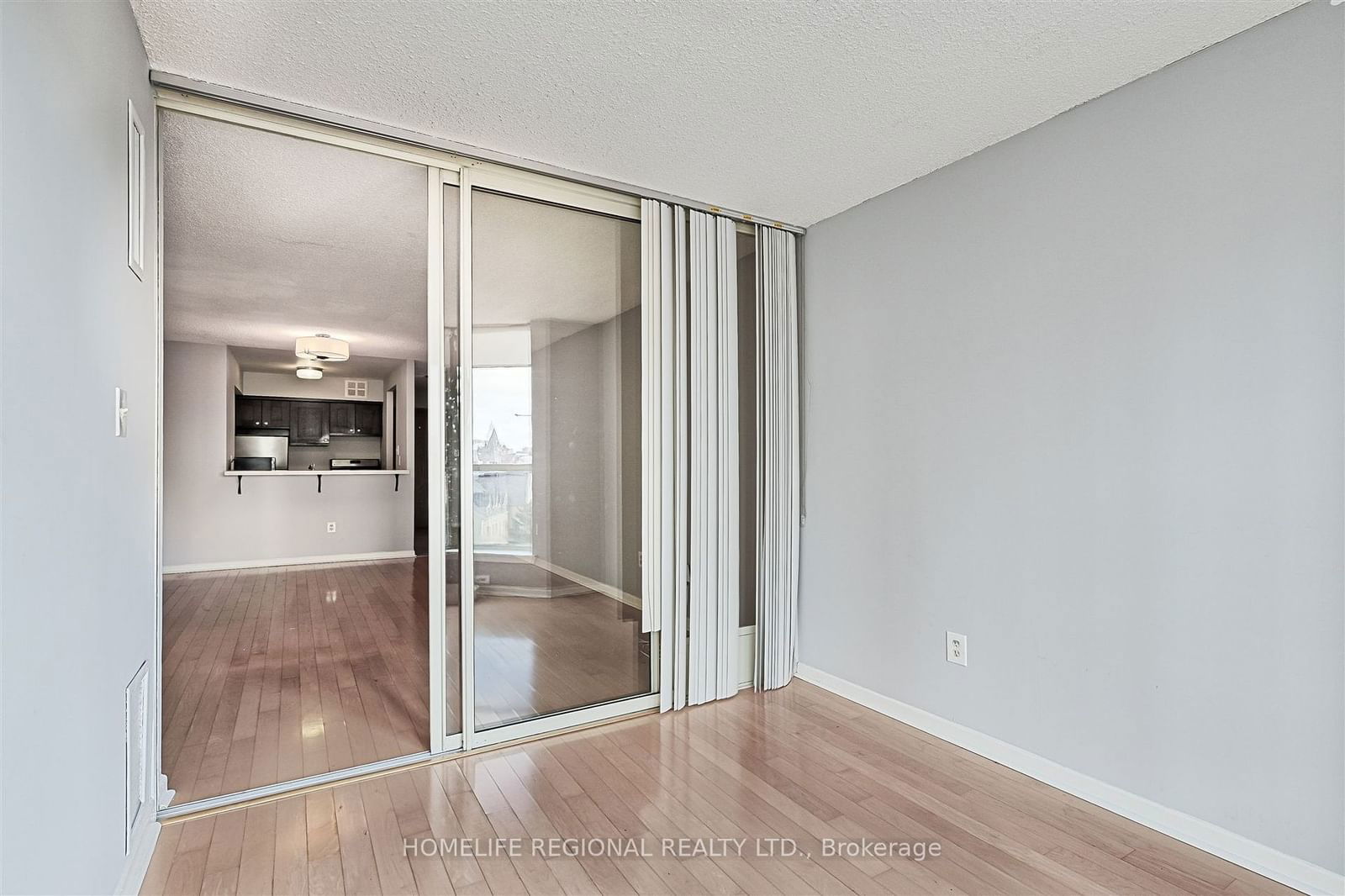 44 St Joseph St, unit 617 for sale