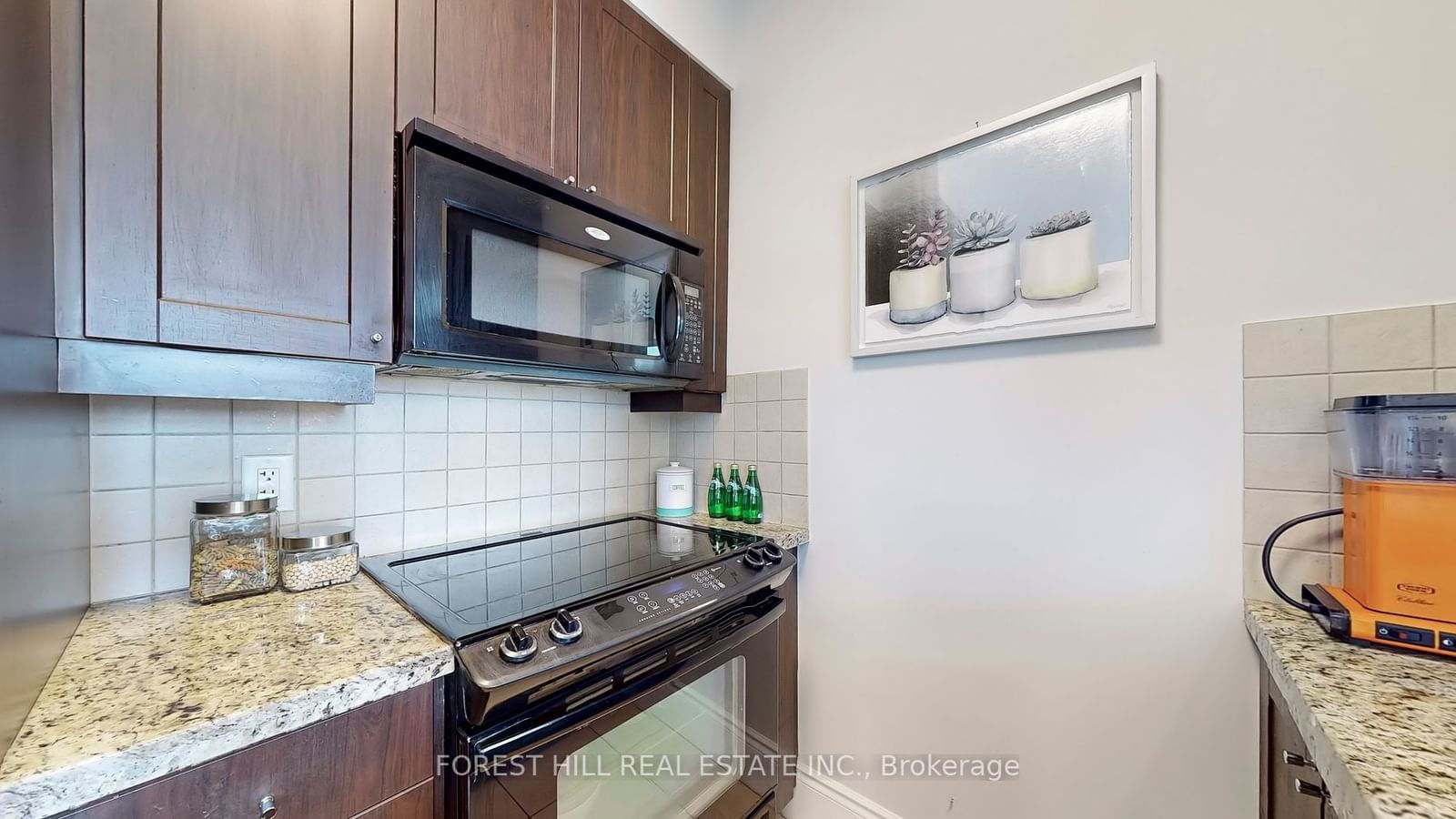 25 Greenview Ave, unit PH 24 for sale