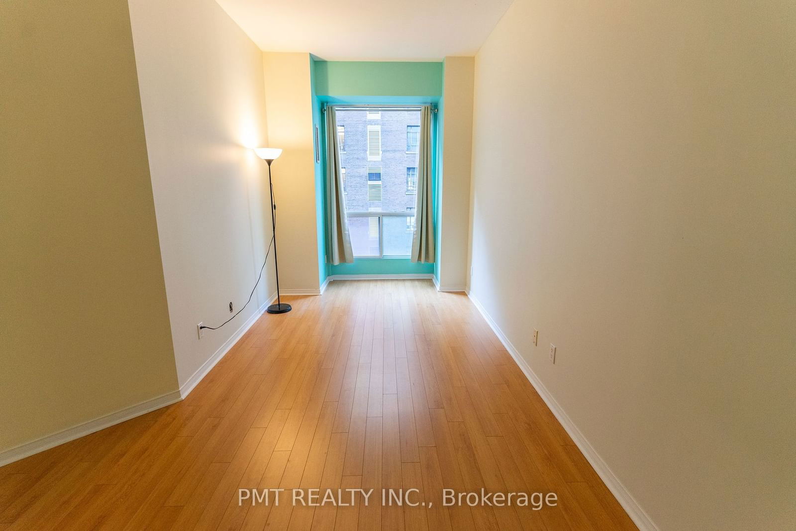 7 King St E, unit 1107 for rent