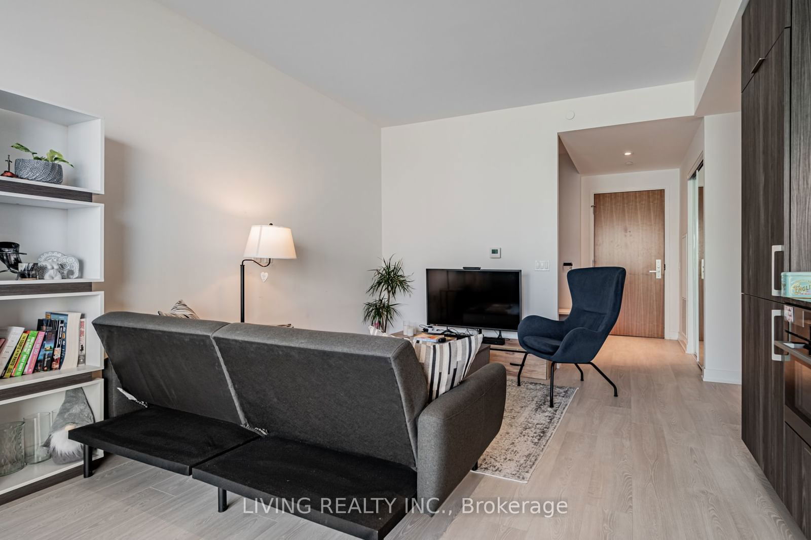 15 Queens Quay E, unit 1405 for sale