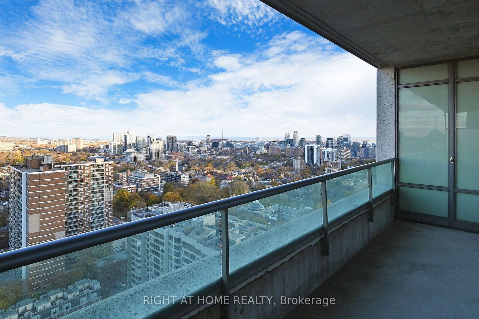 281 Mutual St, unit 2708 for sale