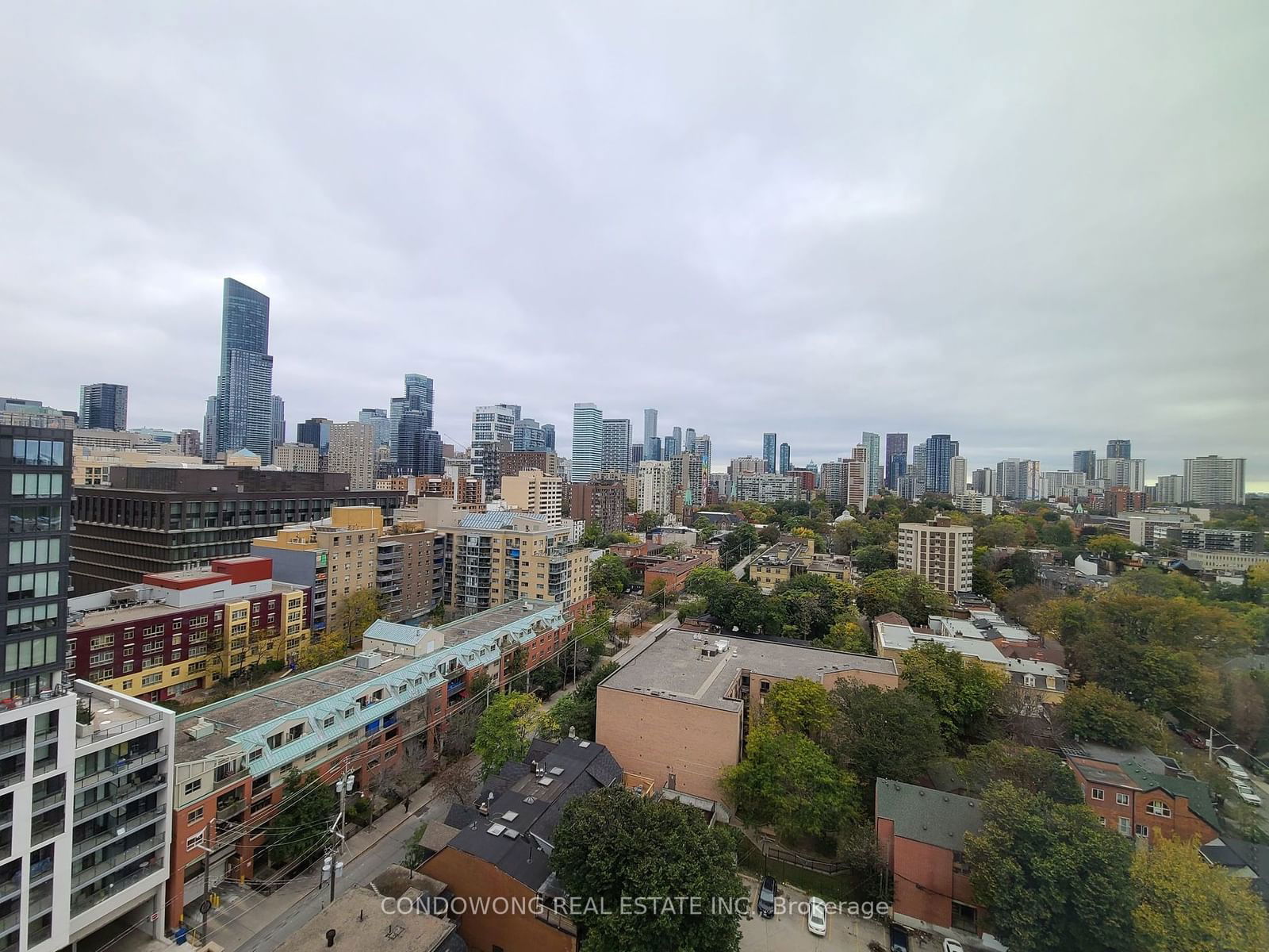 219 Dundas St E, unit 2010 for rent