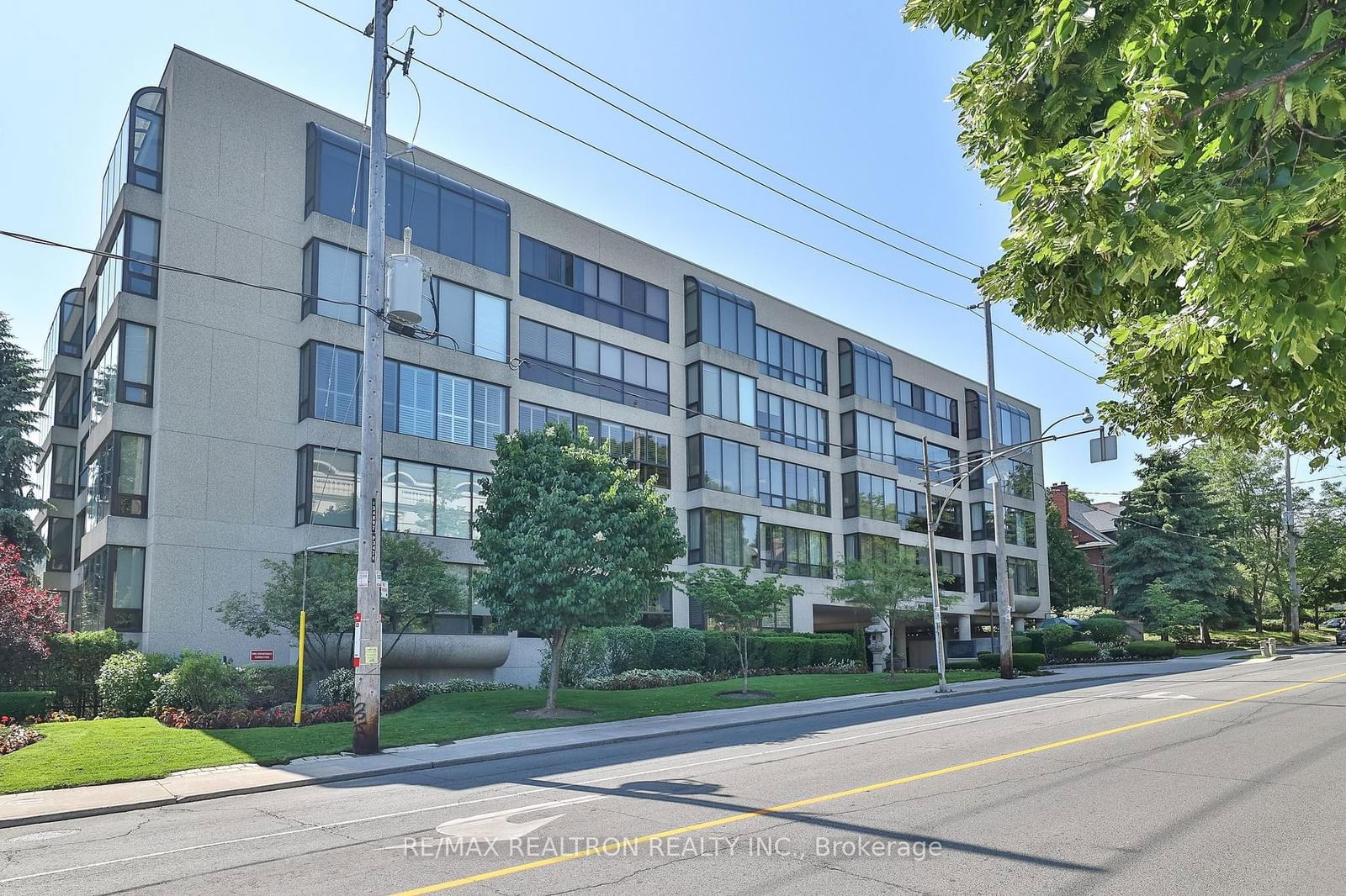 The Churchill Condominiums, Midtown, Toronto