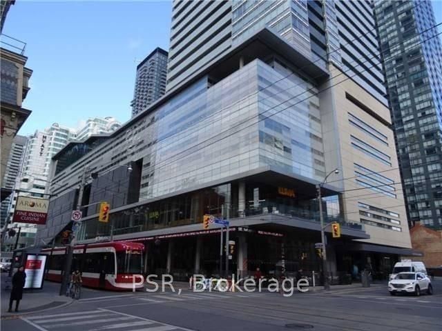 80 John St, unit 1502 for rent