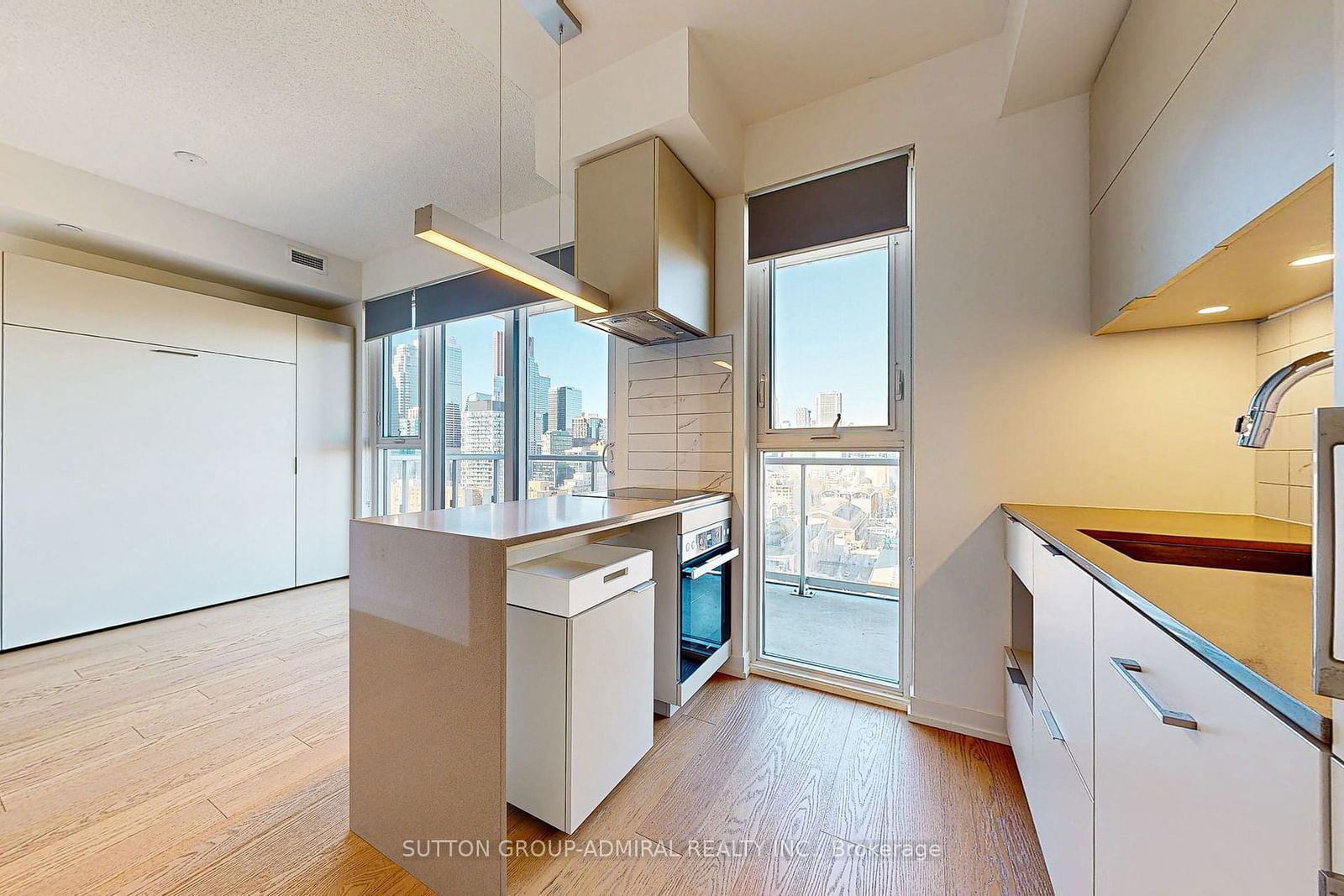 15 Lower Jarvis St, unit 1811 for sale