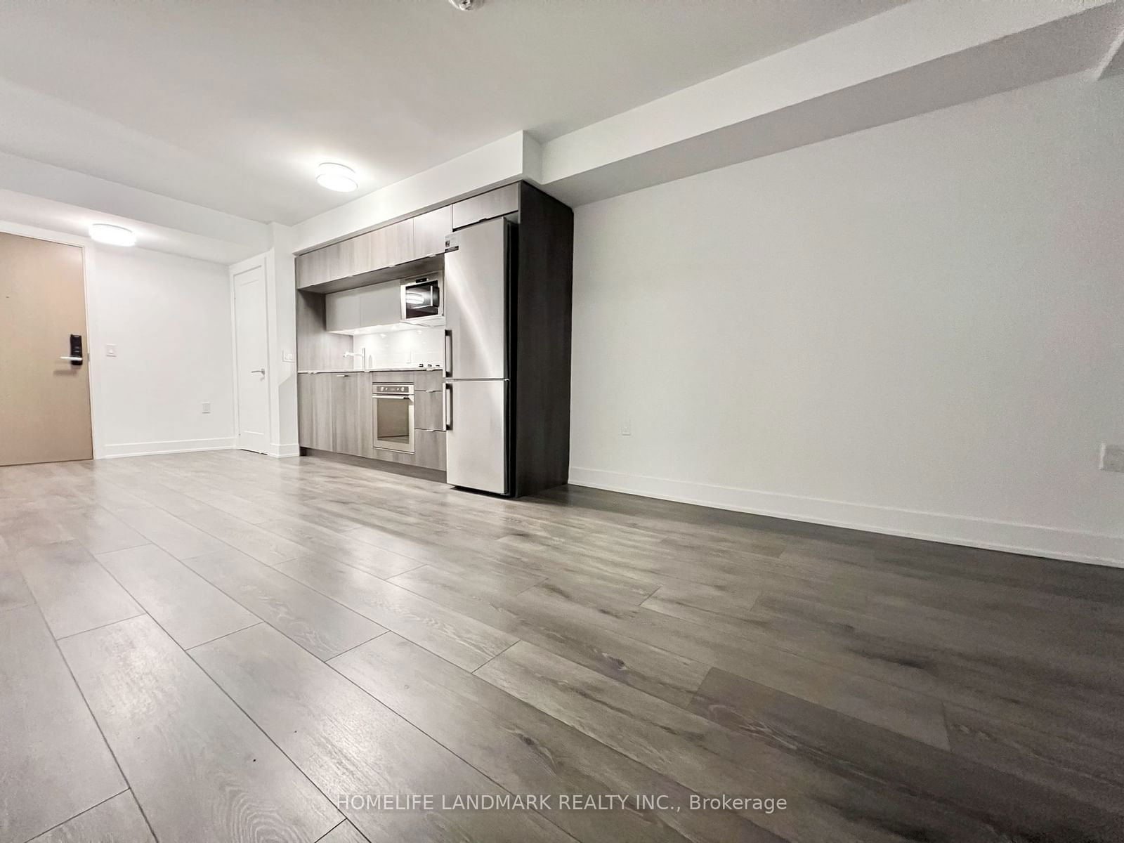 585 Bloor St E, unit 2121 for rent