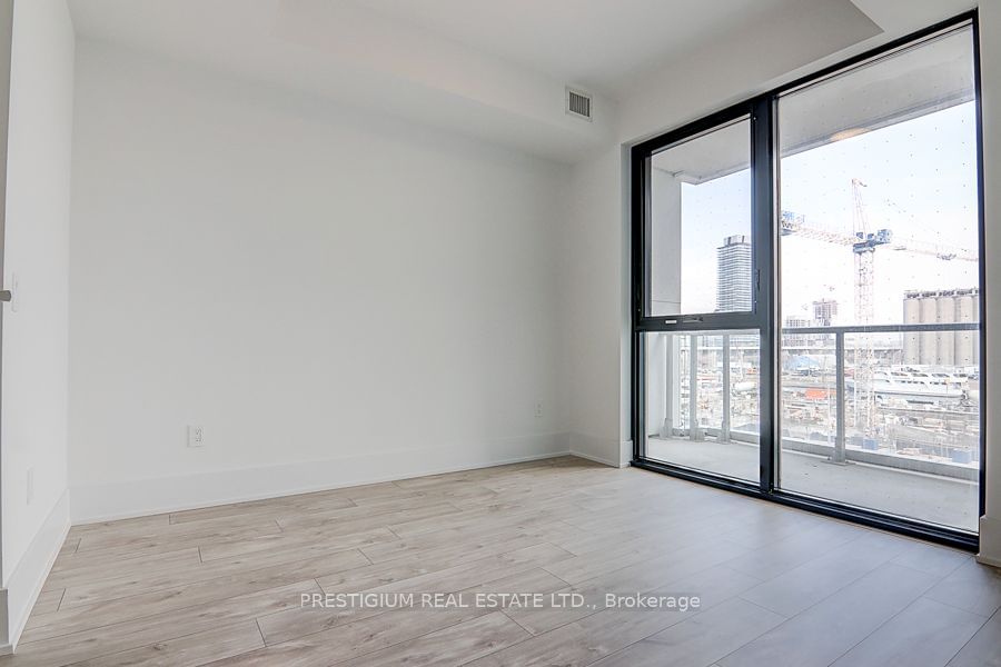 118 Merchants Wharf Ave, unit 321 for rent