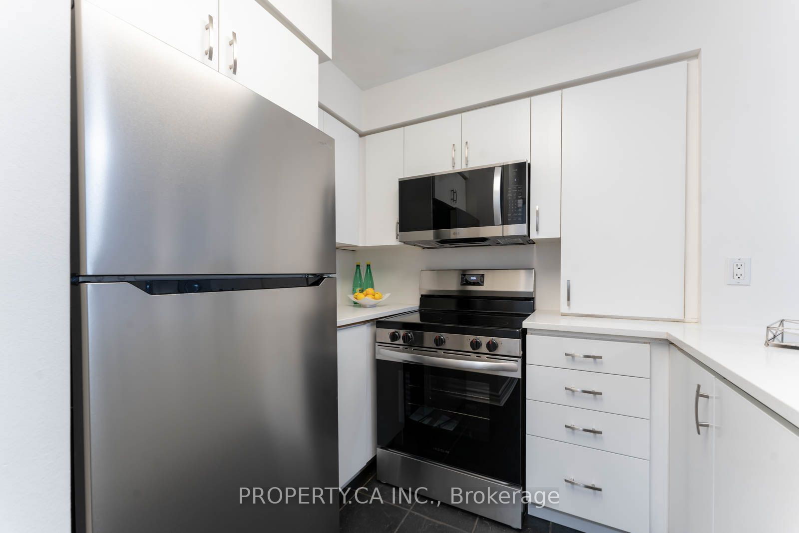 388 Bloor St E, unit 1502 for rent