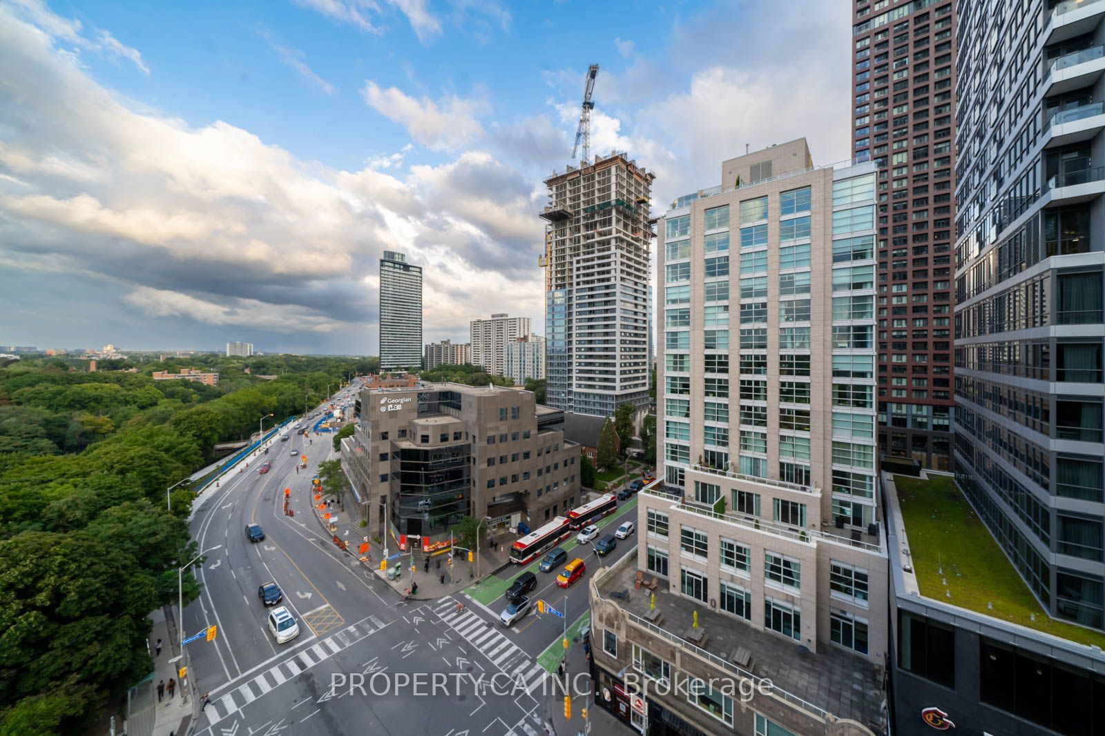 388 Bloor St E, unit 1502 for rent