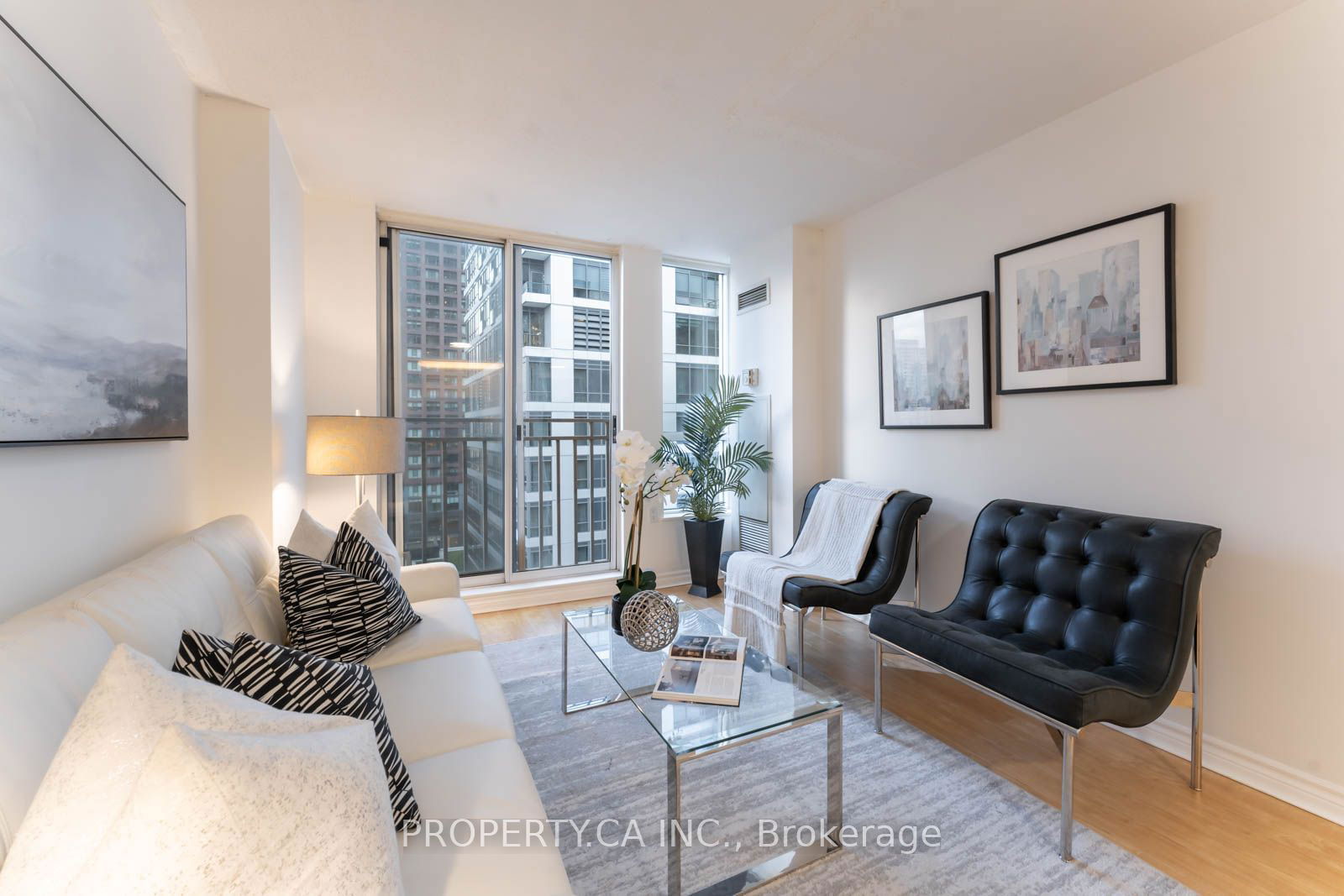 388 Bloor St E, unit 1502 for rent