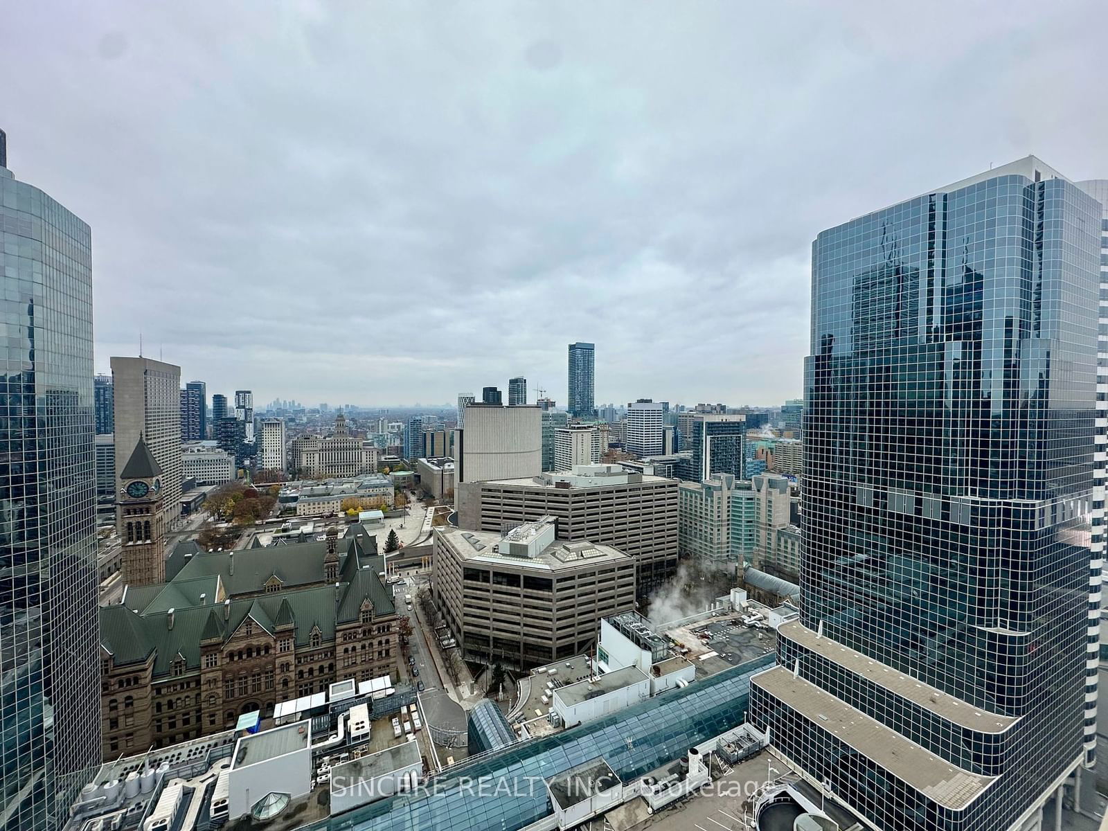 197 Yonge St, unit 3011 for rent