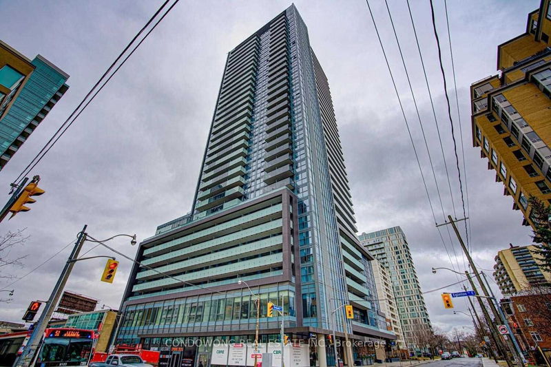 125 Redpath Ave E, unit 717 for rent