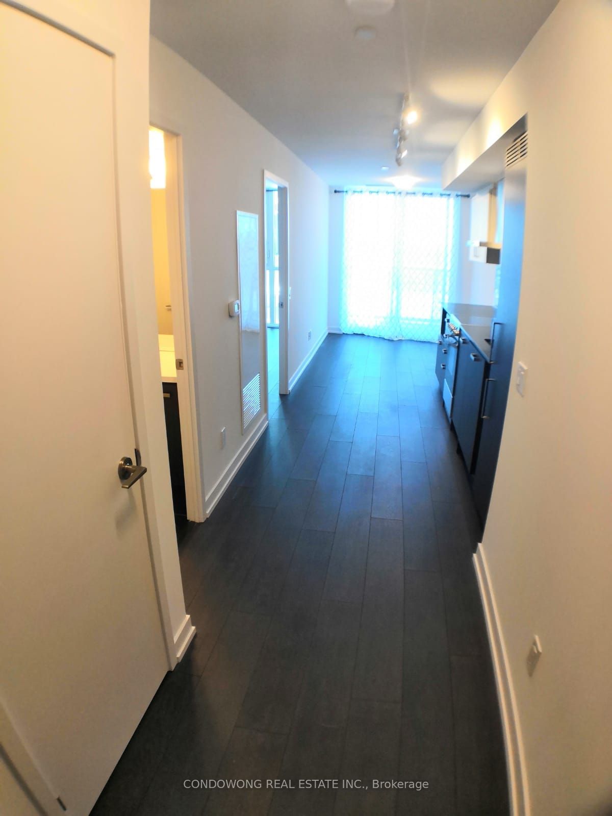 125 Redpath Ave E, unit 717 for rent