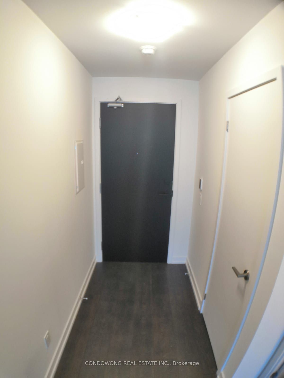 125 Redpath Ave E, unit 717 for rent