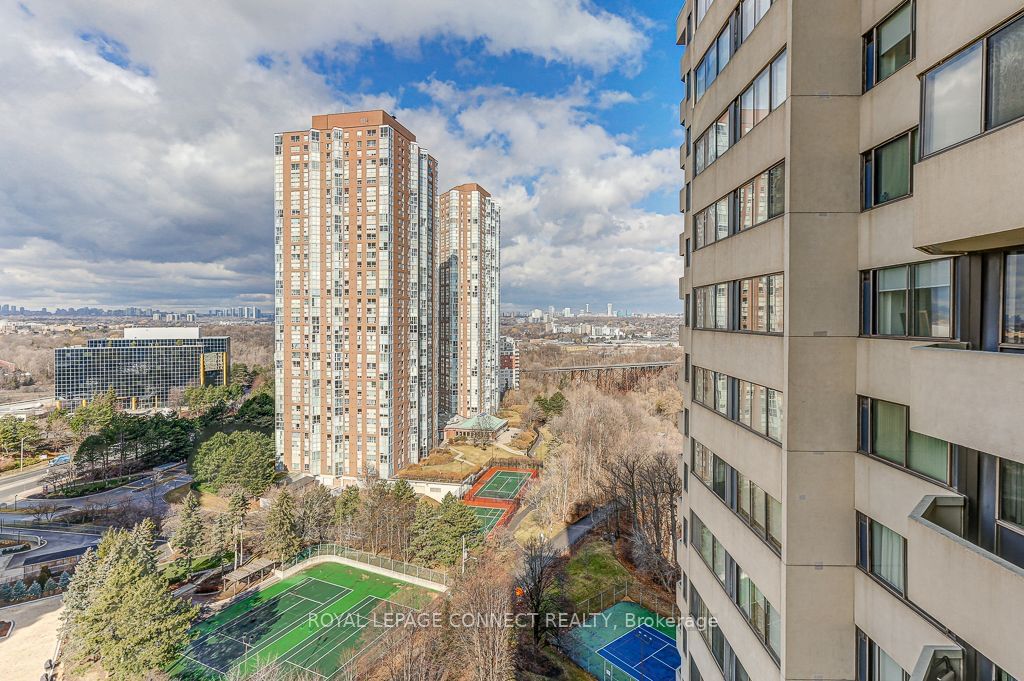 Wynford Place Condos, North York, Toronto