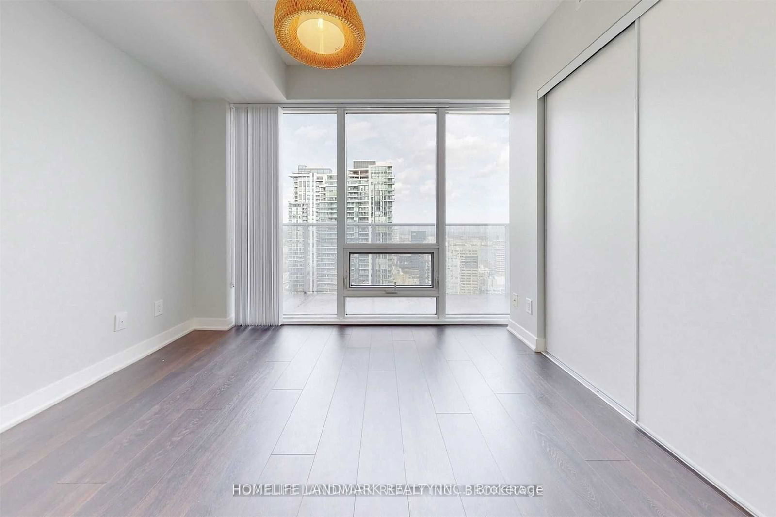 88 Harbour St, unit 4107 for rent